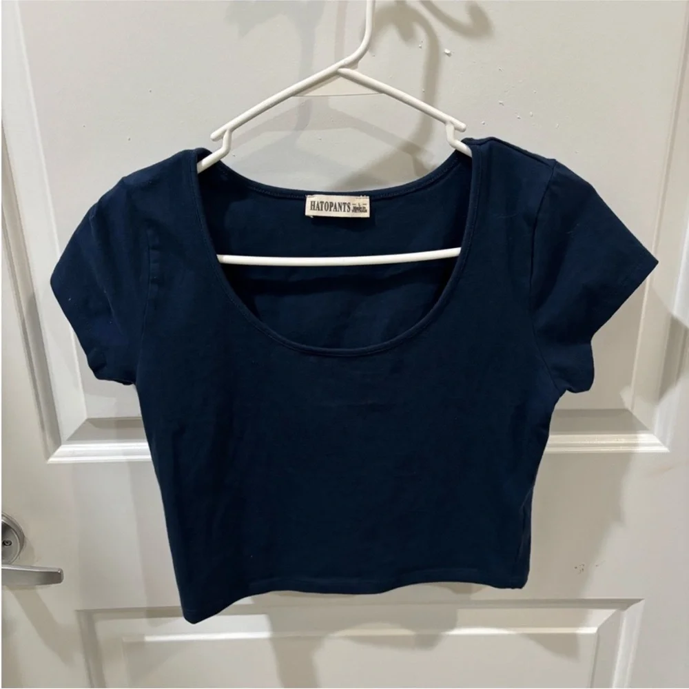 Women's Assorted Color Tops - Picture 4 of 8